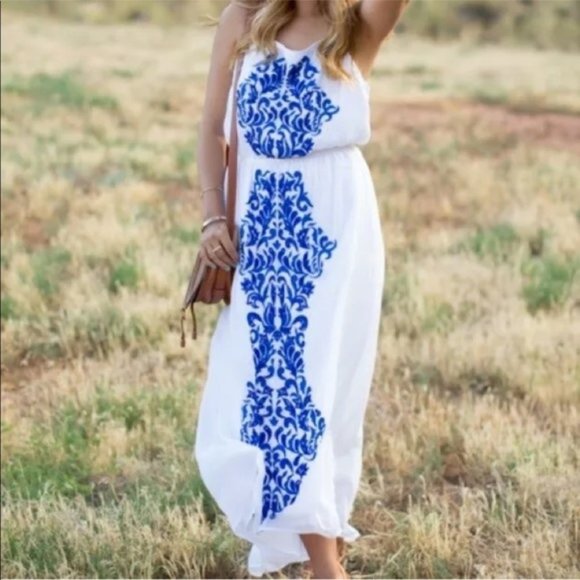 Grecian inspired white maxi with blue embroidery M - Picture 2 of 8